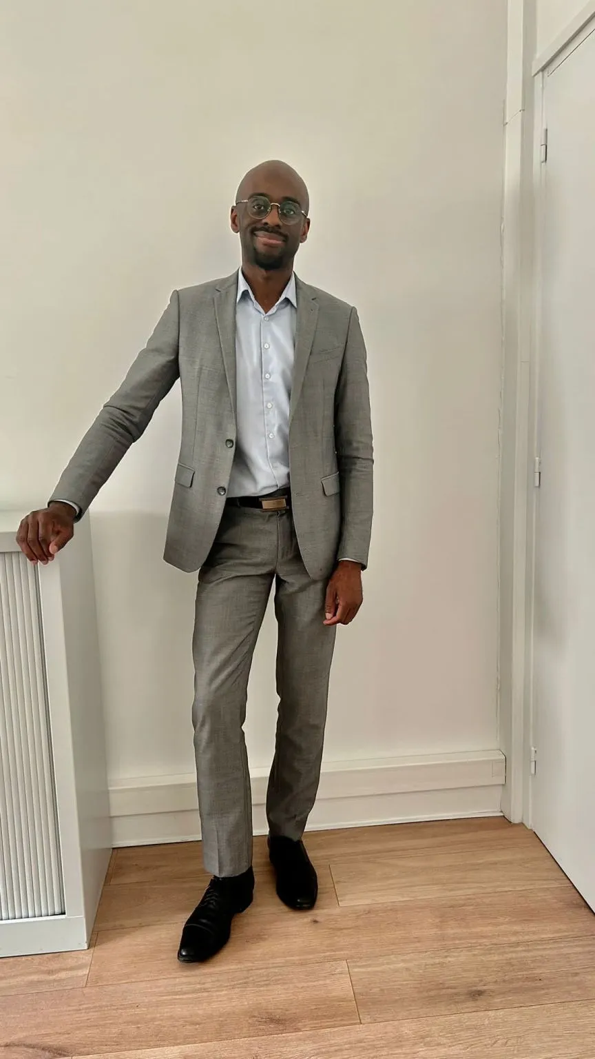 Franck Koty, expert-comptable fondateur de FKO Expertise et Conseils, dans son bureau de Montreuil